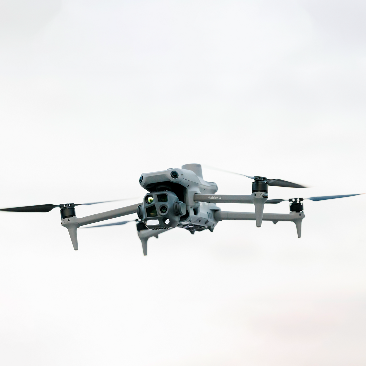Matrice 4T Thermal Drone w/ DJI Care PLUS